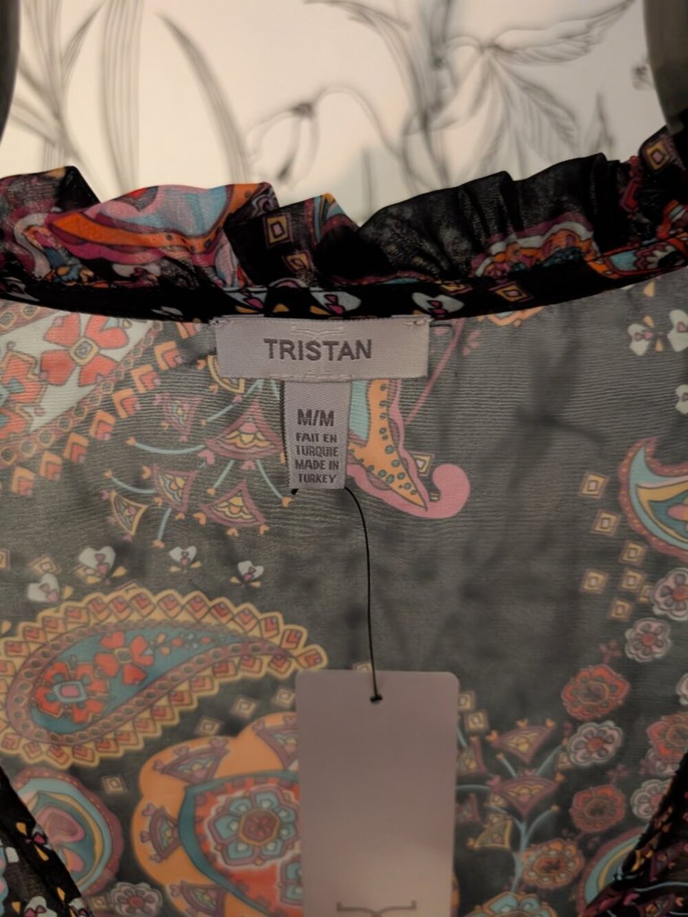 Tristan Paisley Print Blouse NWT Size Medium - Picture 4 of 12